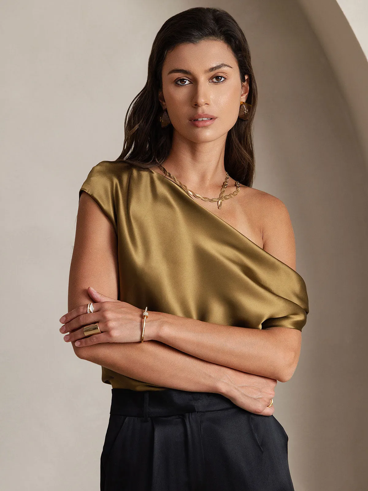 19Momme Silk Chic Elegant One-Shoulder Top