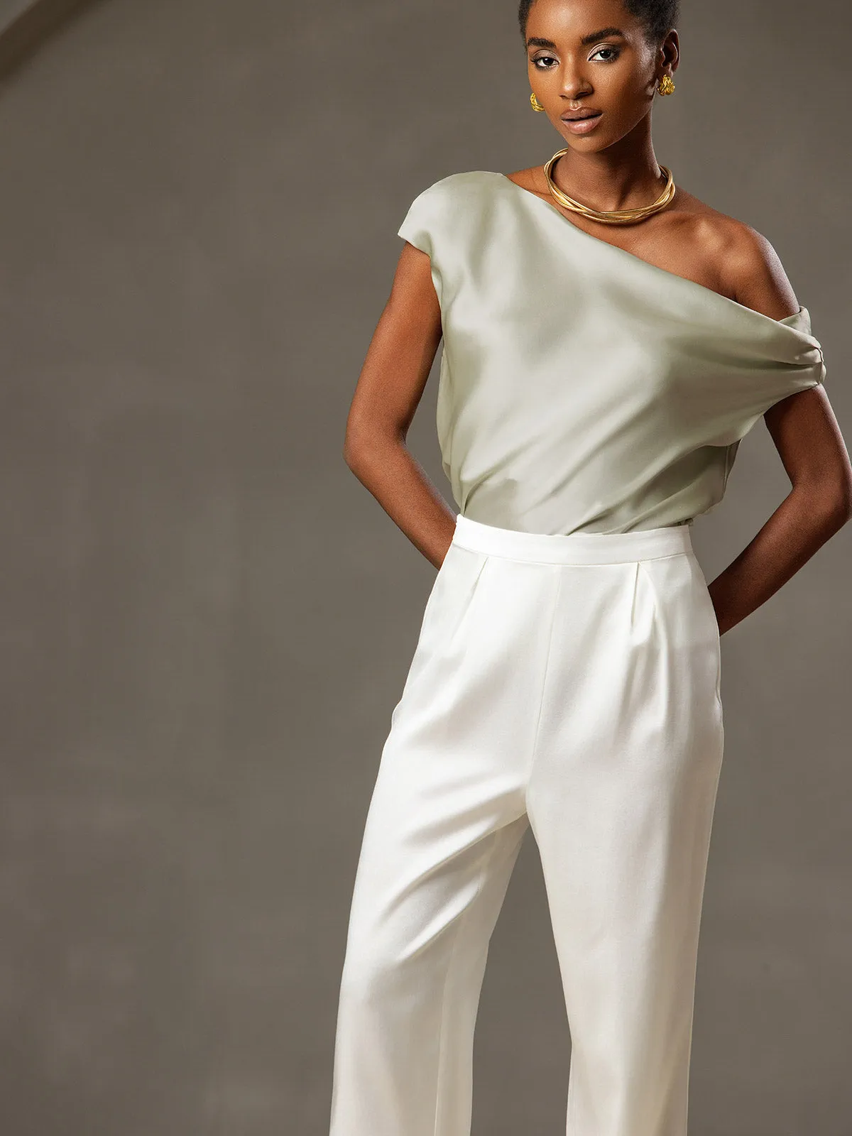 19Momme Silk Chic Elegant One-Shoulder Top